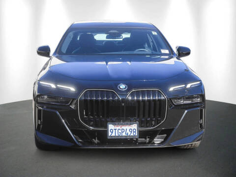 2025 BMW 7 Series 750e xDrive