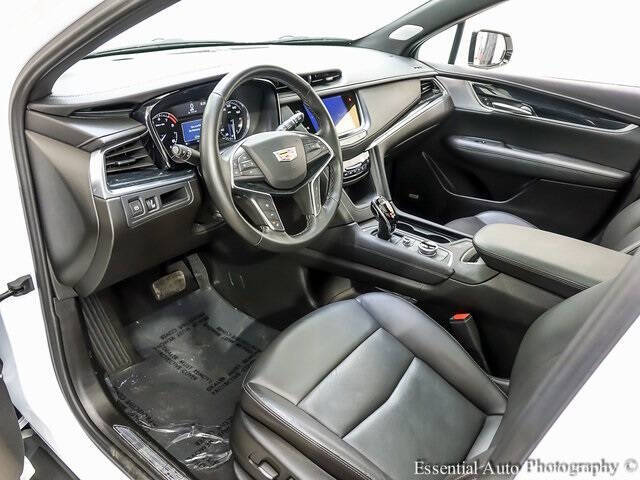 2025 Cadillac XT5 Premium Luxury