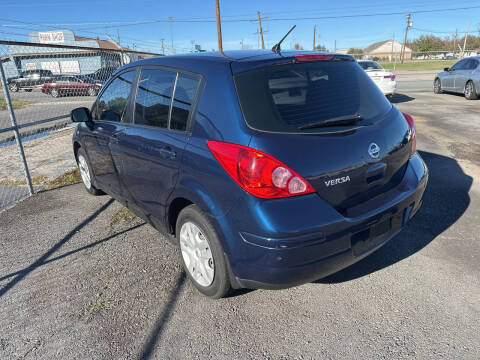 2012 Nissan Versa 1.8 S