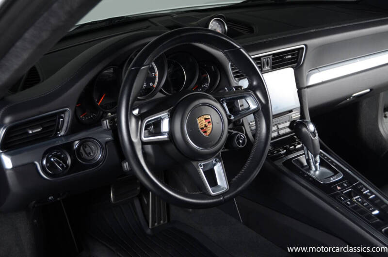 2018 Porsche 911 Turbo