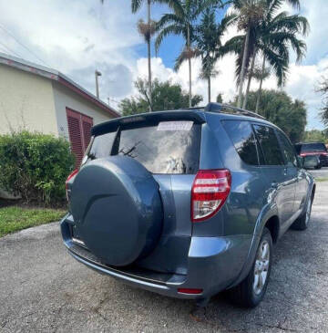 2011 Toyota RAV4 Limited