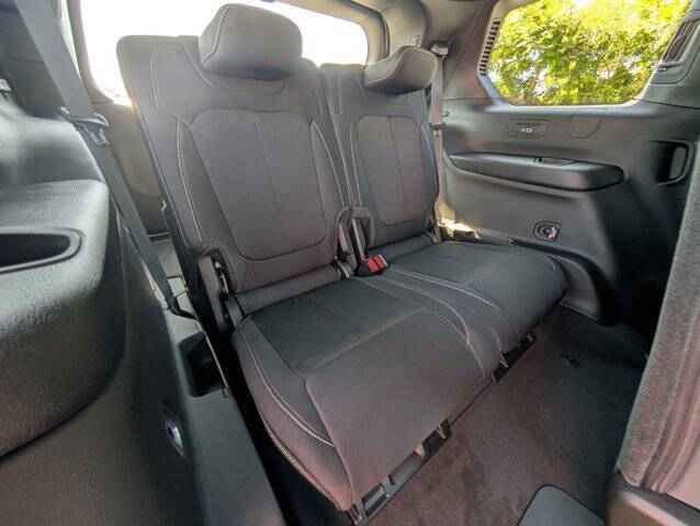 2025 Jeep Grand Cherokee L Laredo X