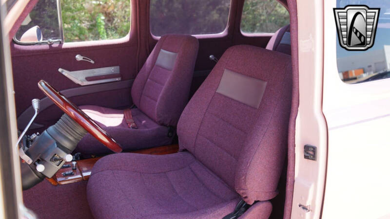 1947 Ford Customline