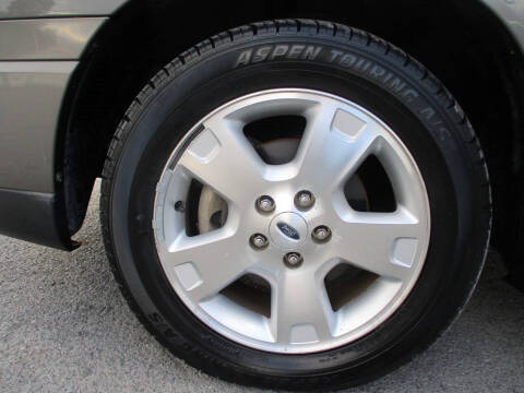 2006 Ford Freestar SE