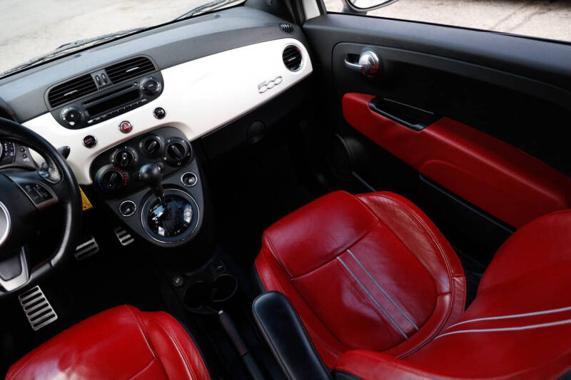2015 FIAT 500 Abarth