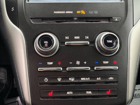 2017 Lincoln MKC Select