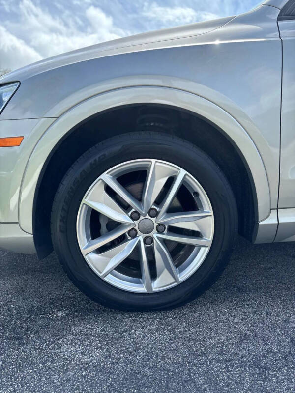 2017 Audi Q3 2.0T Premium