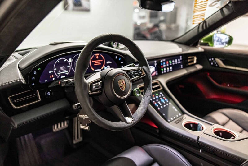 2023 Porsche Taycan GTS