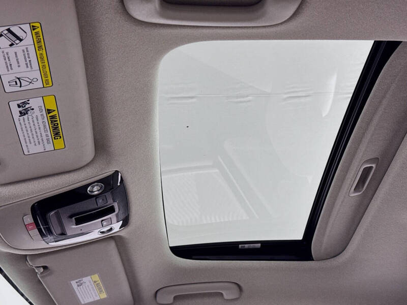 2023 Kia Niro EX Touring