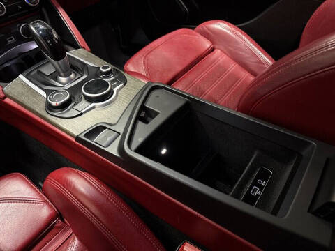 2018 Alfa Romeo Stelvio Ti Sport