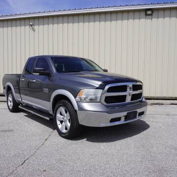 2013 RAM 1500 for sale at EAST 30 MOTOR COMPANY in New Haven IN
