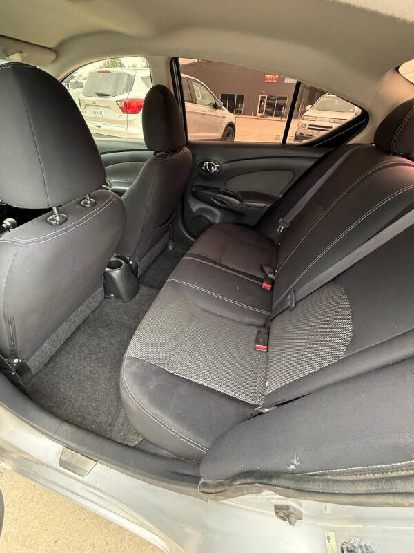 2014 Nissan Versa 1.6 S