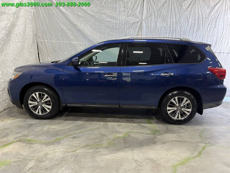 2019 Nissan Pathfinder S
