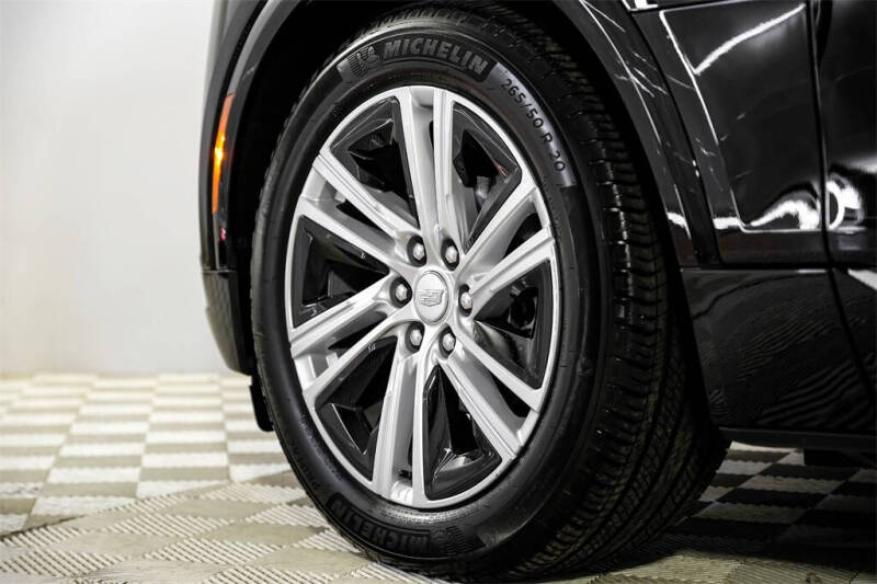 2024 Cadillac LYRIQ Tech