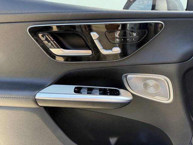 2023 Mercedes-Benz GLC GLC 300