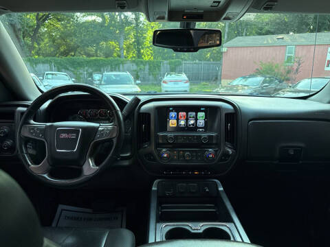 2017 GMC Sierra 1500 SLT