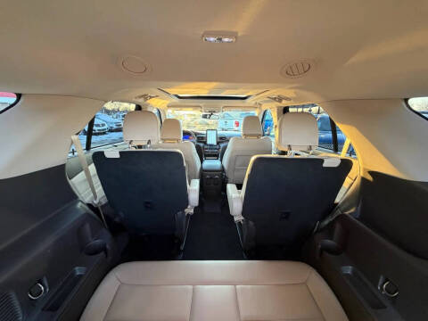 2023 Ford Explorer Platinum