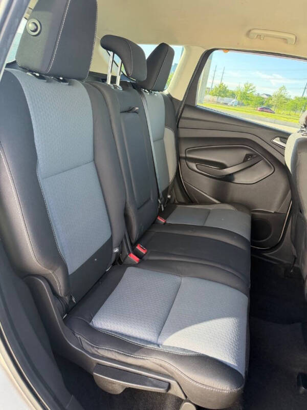 2018 Ford Escape SE - Photo 10