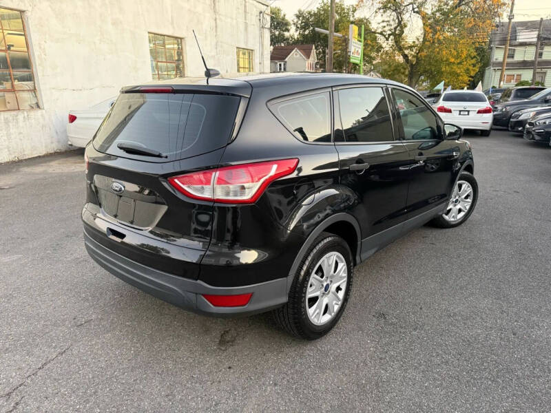 2014 Ford Escape S