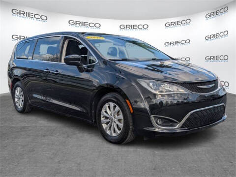 2019 Chrysler Pacifica Touring Plus