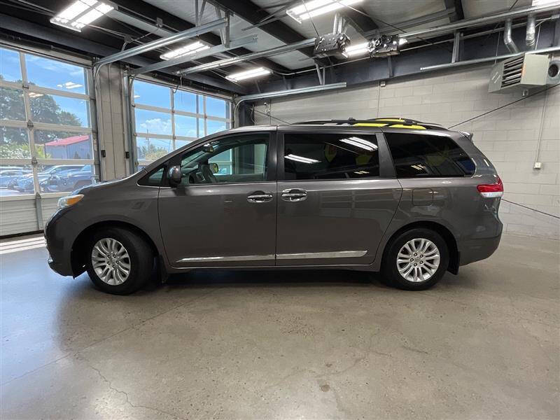 2014 Toyota Sienna