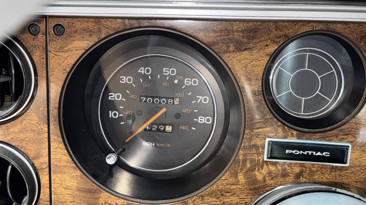 1986 Pontiac Grand Prix 3