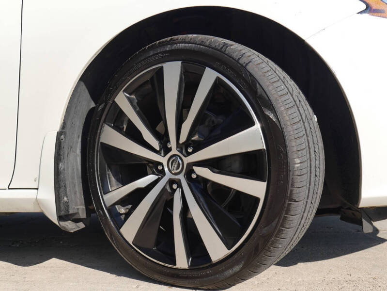 2020 Nissan Altima 2.5 SR