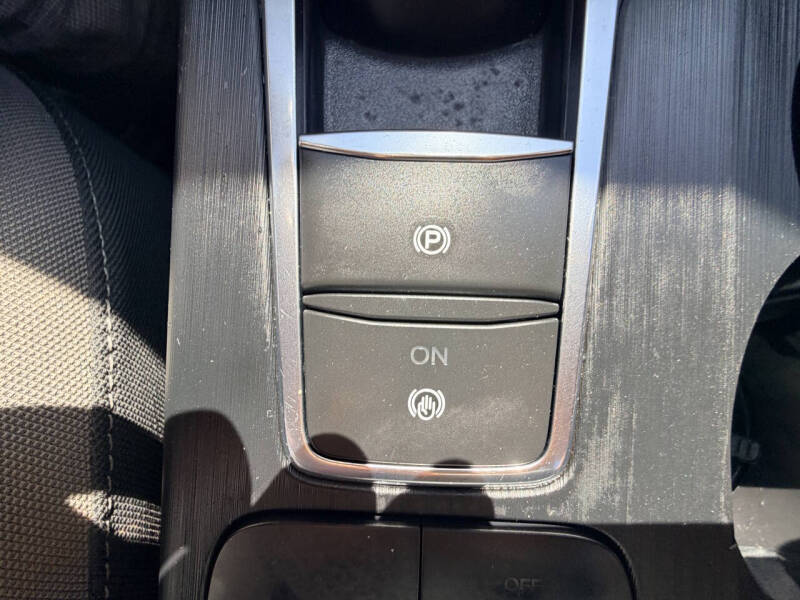 2020 Ford Escape S