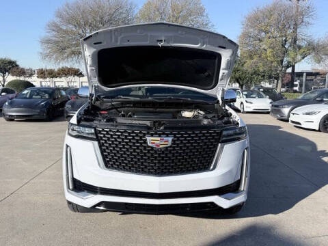 2023 Cadillac Escalade Premium Luxury