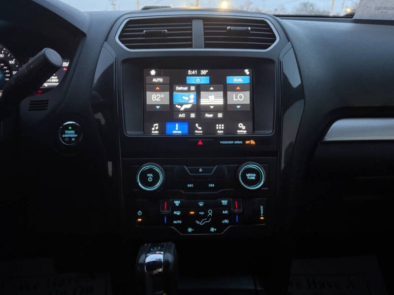 2017 Ford Explorer XLT