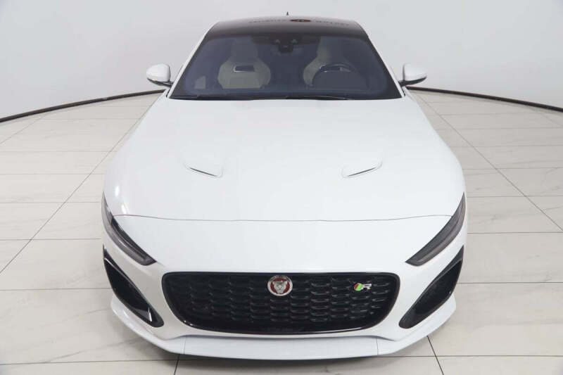 2021 Jaguar F-TYPE R