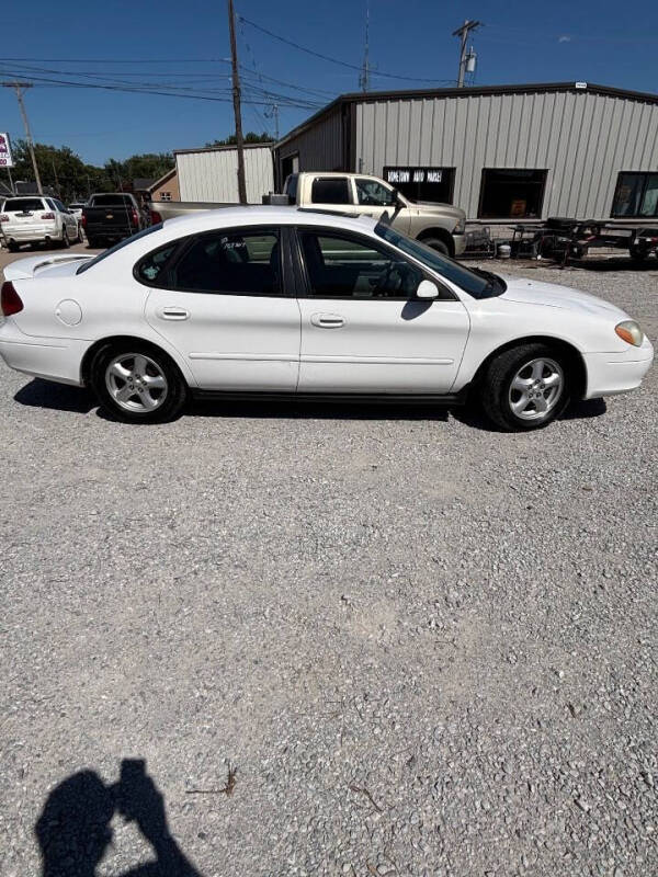 2003 Ford Taurus SES