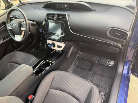 2017 Toyota Prius Three