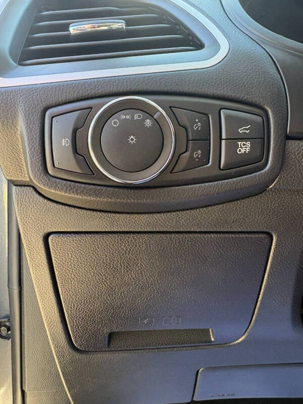 2022 Ford Edge