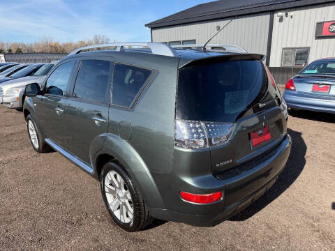 2008 Mitsubishi Outlander SE