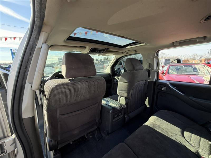 2008 Nissan Pathfinder SE