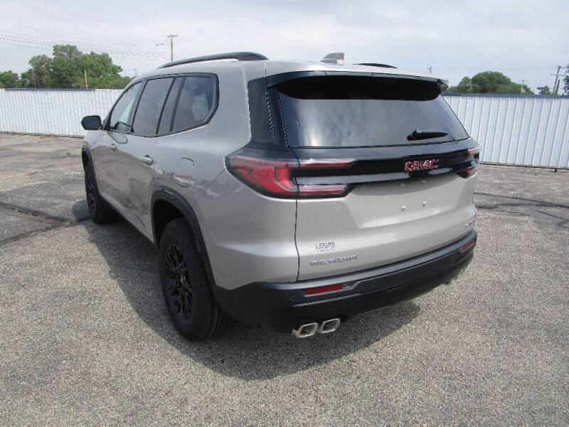 2026 GMC Acadia AT4