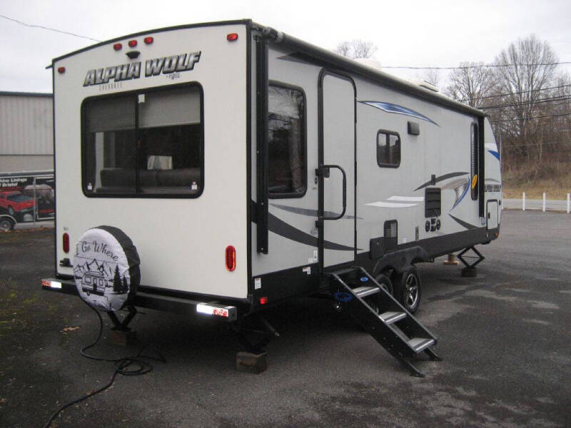 2020 Forest River Alpha Wolf