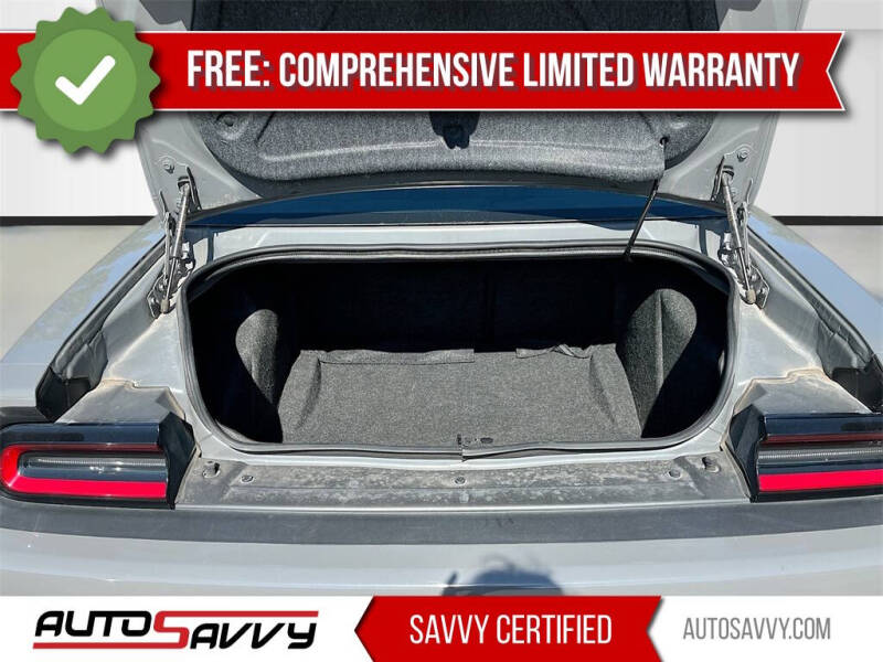 2023 Dodge Challenger SXT