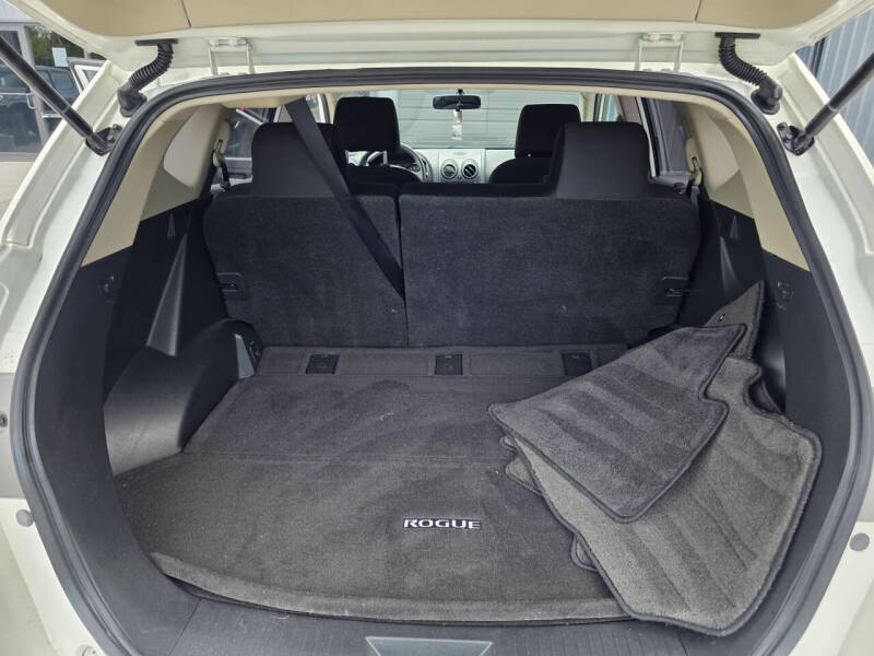 2014 Nissan Rogue Select S