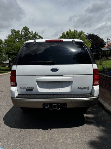 2002 Ford Explorer Eddie Bauer