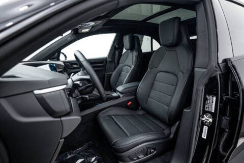 2025 Porsche Macan 4 Electric