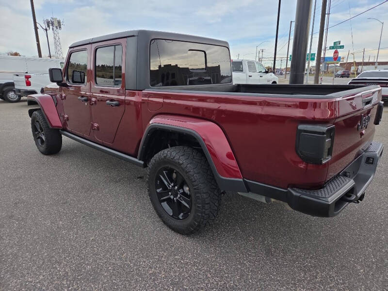 2021 Jeep Gladiator Willys Sport