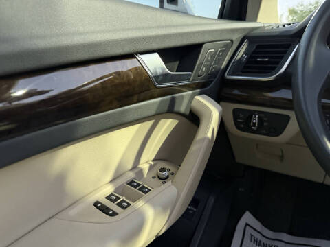 2019 Audi Q5 quattro Premium 45 TFSI