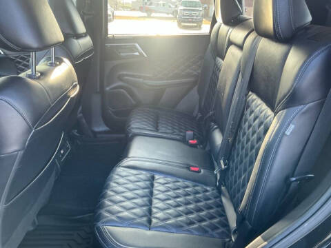 2024 Mitsubishi Outlander SEL