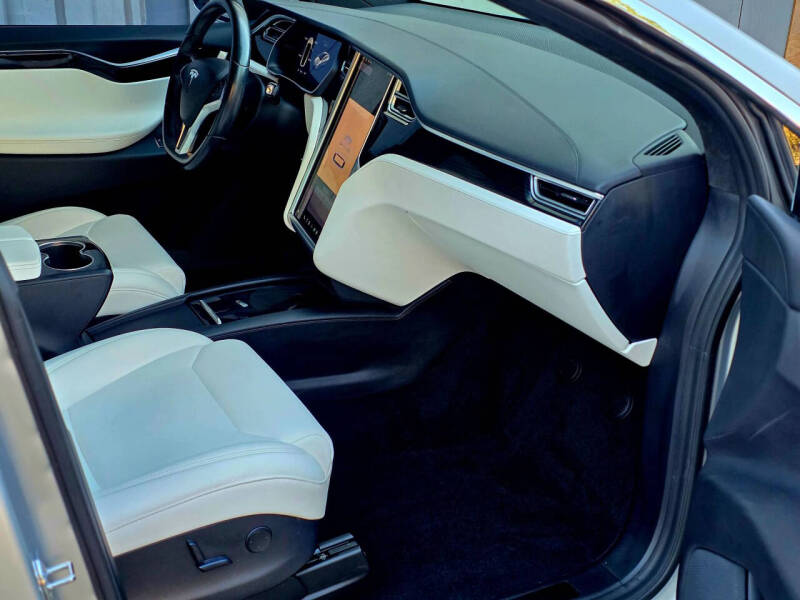 2017 Tesla Model X