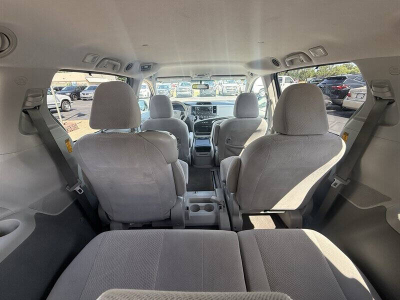 2014 Toyota Sienna