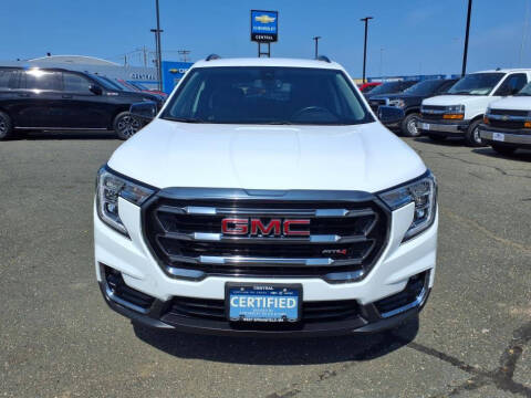 2023 GMC Terrain AT4