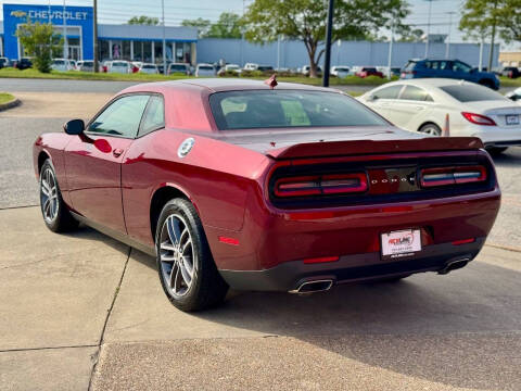 2019 Dodge Challenger SXT