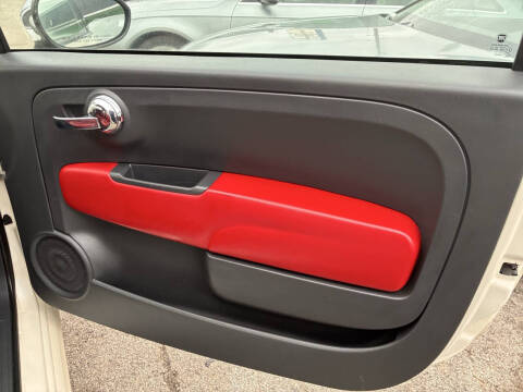 2012 FIAT 500c Lounge